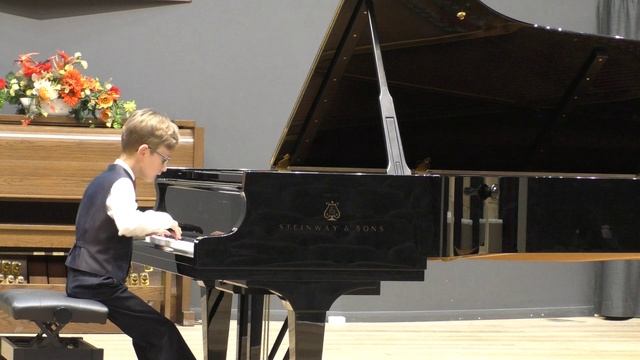 А. Глазунов. Миниатюра. смотреть онлайн