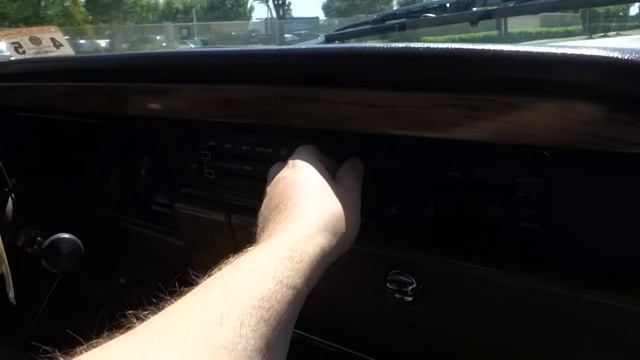 1990 Jeep Grand Wagoneer Classic 4x4 SUV смотреть онлайн