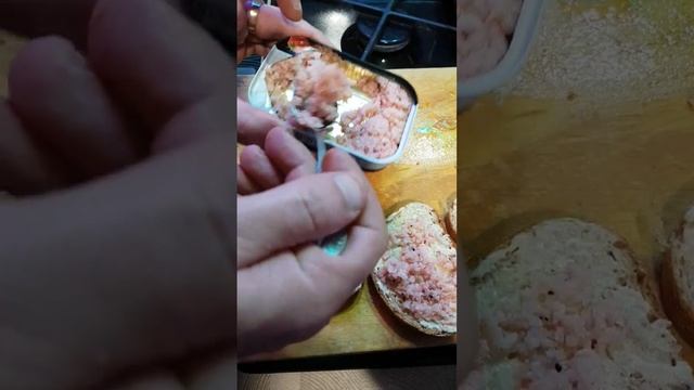 Бутерброды Закуски к пиву,Пятница   Маленькая Суббота #пиво#мясокриля#пятница#закуски#кпиву