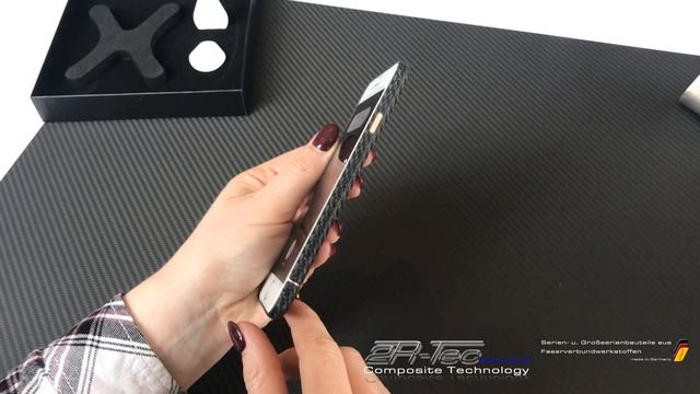 Montagevideo Carbon Cover Apple iPhone смотреть онлайн