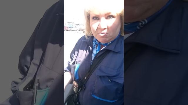 17.05.2019,спасение пассажира,хамское поведение контролера МГТ(толкнула в спину) смотреть онлайн