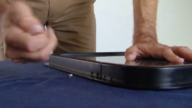 Step 2 - Rear Rubber Window Channel Install - Land Rover Defender - Garrison Outfitters™ смотреть онлайн