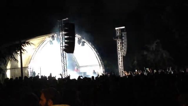Bloody Beetroots @ Giardini Indro Montanelli 21-05-15 смотреть онлайн
