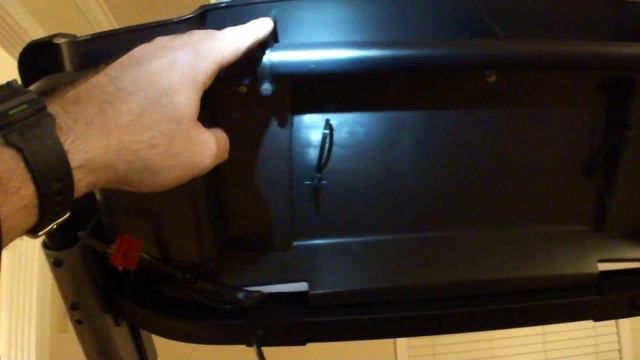 NordicTrack X9i Assembly - Attaching The Console смотреть онлайн