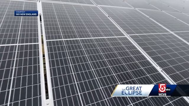 This New England non-profit watching solar power grid on eclipse day смотреть онлайн