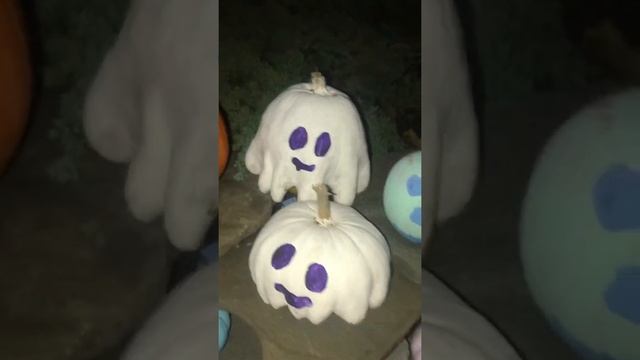 Spooky Cool Halloween Jack O Lantern Decorated Pumpkins смотреть онлайн