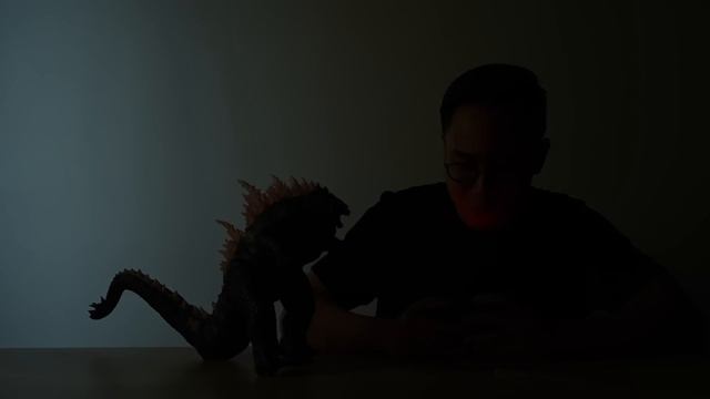 HARGANYA 2 JUTA DAN BISA NYALA, INI DIA GODZILLA YANG BISA NGELUARIN HEAT RAY DARI MULUTNYA! смотреть онлайн