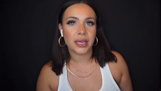 LIPSTICK TIPS. MATCHING LIP LINER. смотреть онлайн