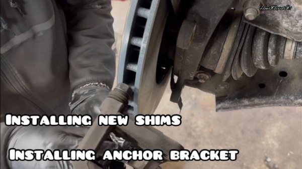 Replacing Jeep Renegade Brakes/2017 Jeep Renegade Front Brake Pads And Rotors Replacement #brakes