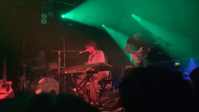 Early Morning Waiting - Alex G (Live @ The Liquid Room, Edinburgh 23/08/22) смотреть онлайн
