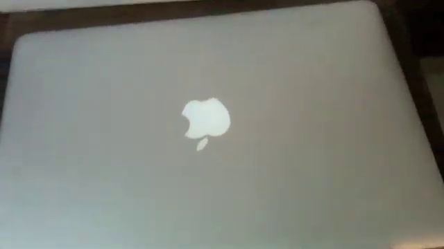 Apple MacBook Pro 13 Inch (2010) Review смотреть онлайн