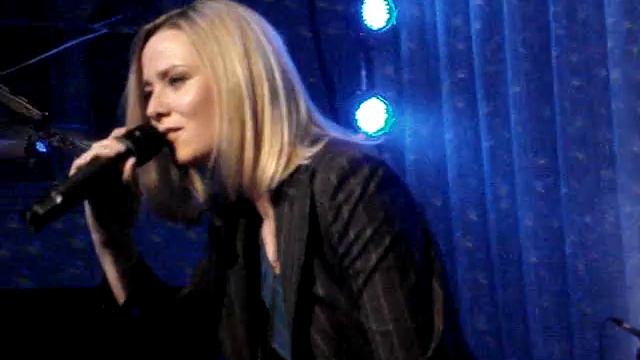 Róisín Murphy - Movie Star (iTunes Live Session) смотреть онлайн