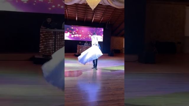 Cinderella - Mac Miller Vals смотреть онлайн