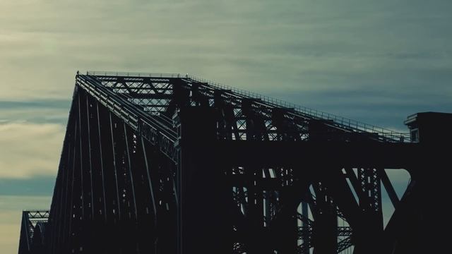 Olivier Robitaille - Skylapse [Timelapse] смотреть онлайн