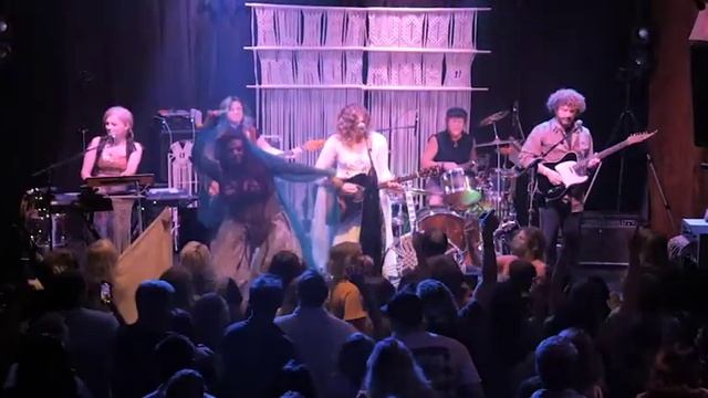 Gypsy Fleetwood Macramé Rickshaw Stop San Francisco May 2022 смотреть онлайн