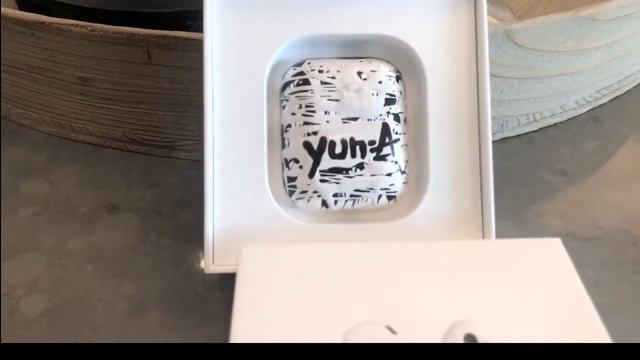 AirPods Custom Made смотреть онлайн