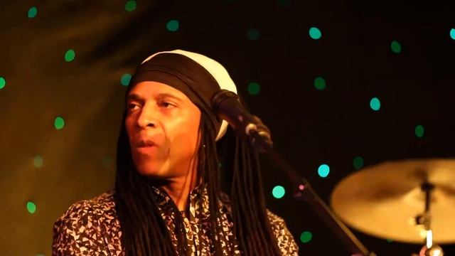 ONEGUNN from Paisley Park Records (MAZARATI) смотреть онлайн