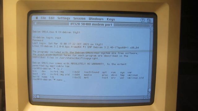 Mac SE/30 being a serial terminal to a Linux box смотреть онлайн