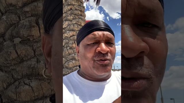 Crip Mac dad said Christopher lovejoy lied on his dead homies & cmac lied on his cripping busters✅ смотреть онлайн