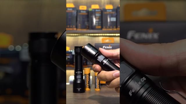 Đèn pin Fenix C6 V3.0 hàng nhập chính hãng - Chuyentactical.com смотреть онлайн