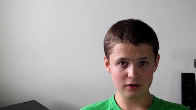 Why is There 2 MacBook Pro Models смотреть онлайн