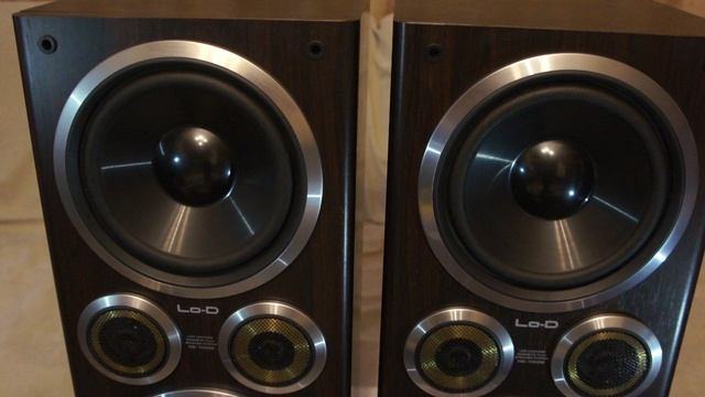 Lo-D HS-7000M+Yamaha RX-V2600_SABATON - Steel Commanders