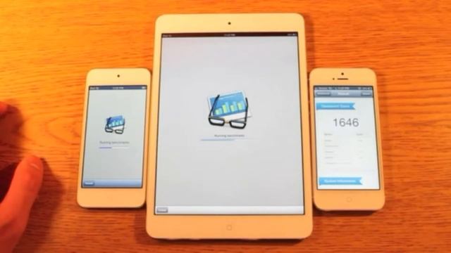 iPad mini vs iPhone 5 vs iPod Touch 5th Gen смотреть онлайн