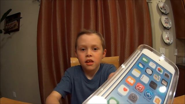 A Big Surprise for 2017: Apple iPod Touch 32GB Blue Unboxing смотреть онлайн