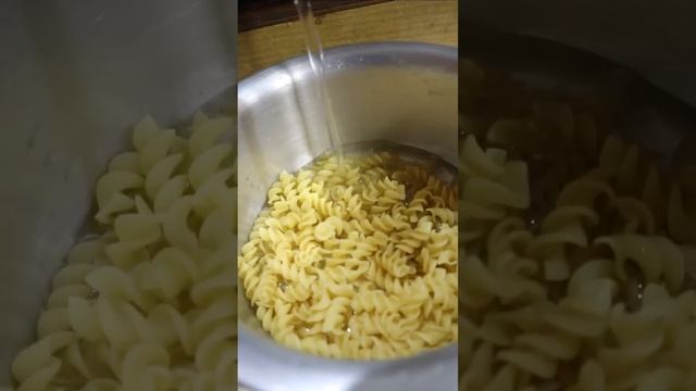 Cheetos wala Mac n Cheese 🧀 for Rs 480 😅 смотреть онлайн