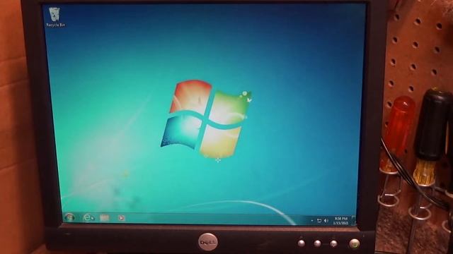 Setup New Shop Computer | Part 3; Installing the Windows Updates and Mounting on the Wall смотреть онлайн