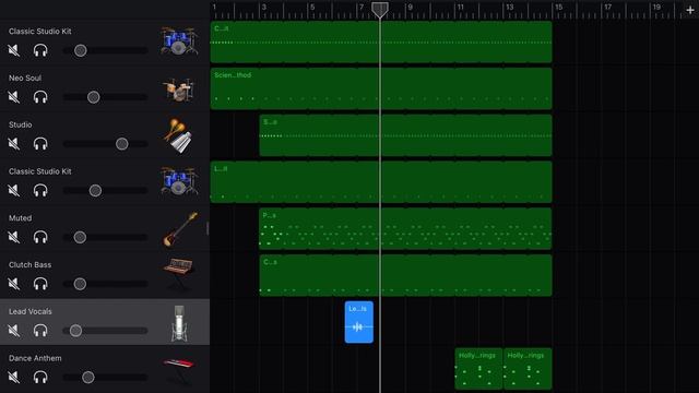 I recreated the intro of "Billie Jean" by ear in GarageBand смотреть онлайн