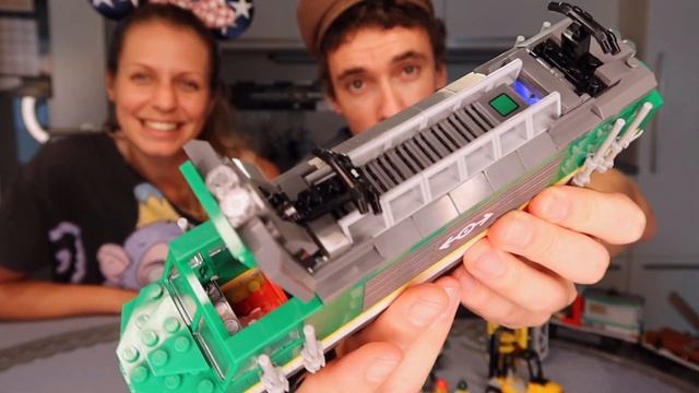 Geldraub bei voller Fahrt voraus ☆ LEGO Güterzug City 60198 смотреть онлайн