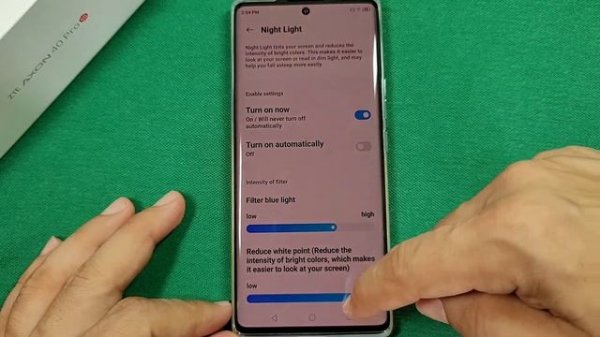 all display settings for ZTE AXON 40 Pro phone with MYOS 12