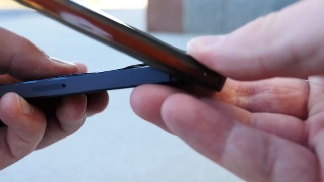 Wirelessly Charge Your iPhone: QiStone+ Wireless Battery Charger Review (4K) смотреть онлайн