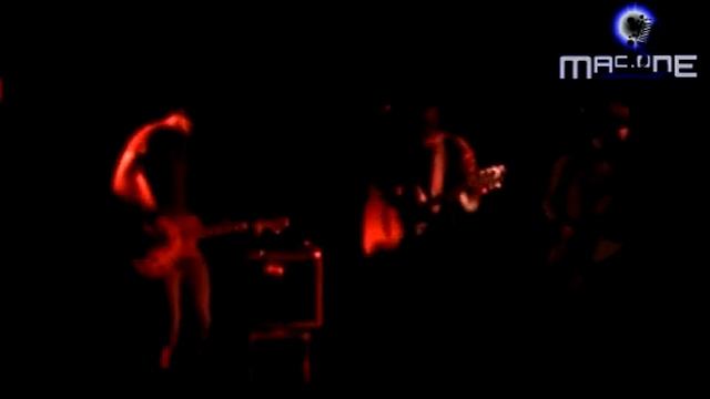Mac 1 hosts CALLEL - Bones under my bed :: LIVE with EDINBURGH's finest смотреть онлайн