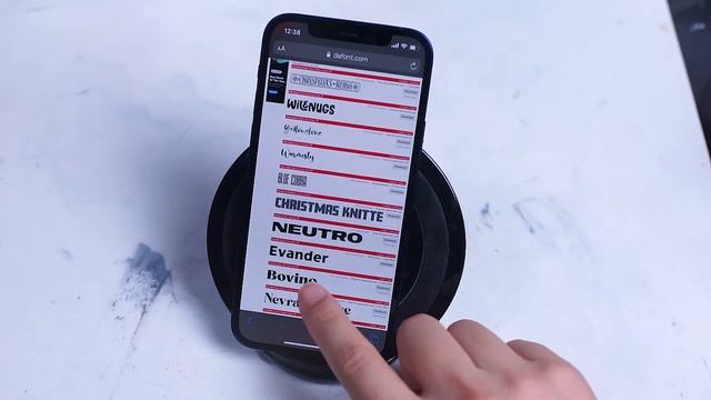 iPhone 12 | How to install custom fonts смотреть онлайн