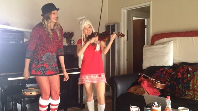 Sleigh Ride! Alena Bernardi and Lacy Rostyak say HAPPY HOLIDAYS! смотреть онлайн