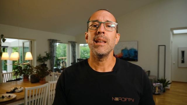 Become a Better FPV Drone Pilot by Owning a Tiny Whoop смотреть онлайн