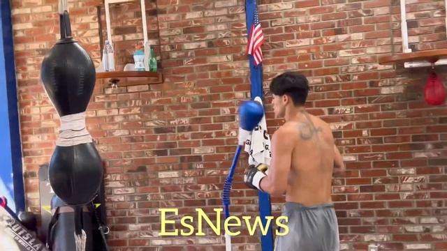 3 weeks out Ryan Garcia Sick speed and power смотреть онлайн