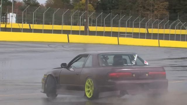 Blacktrash Chris Ward at SoutheastDrift's Driver's Only 3 Event... смотреть онлайн