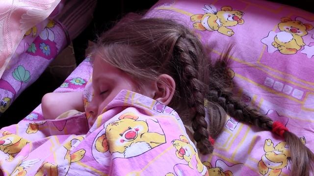 Один день из жизни детского сада смотреть онлайн