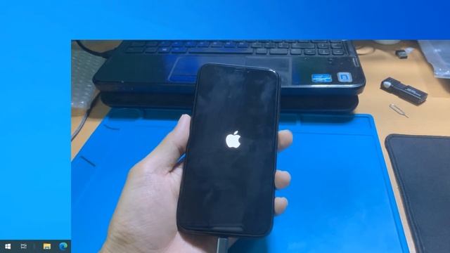 Remove Restriction - Hide iCloud for iPhone iPad chip A12 - A15 (need to jailbreak first) смотреть онлайн