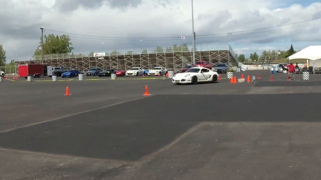 Autocross Test and Tune Launches! V8 Miata, Tesla Model 3, Turbo MR2 смотреть онлайн