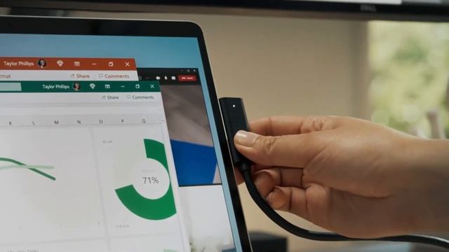 Windows 11 Infomercial (PARODY) смотреть онлайн