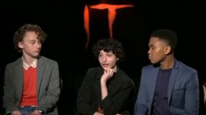 Финн Вулфхард - но им нравятся лживые девочки...