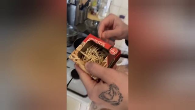 Выгнала мужа из кухни смотреть онлайн