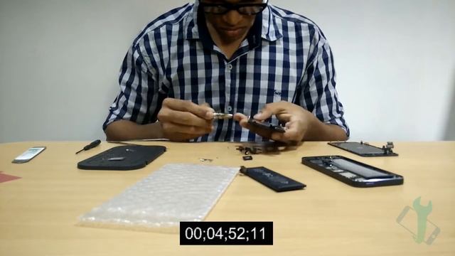 iPhone 5 Battery & Screen Replaced in under 10 minutes! смотреть онлайн