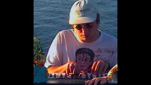 Mac Demarco - Chamber of Reflection (AMW Edit) смотреть онлайн
