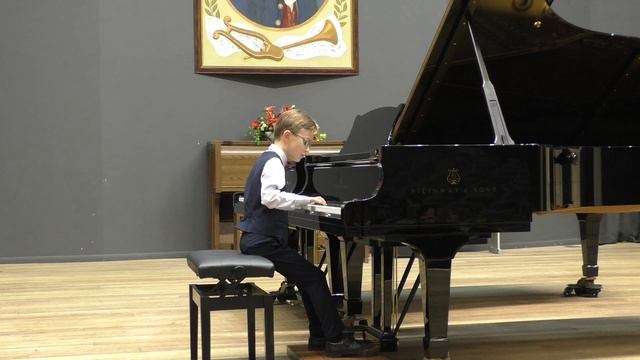 Э. Григ. Поэтическая картинка N 1 Оp.3 смотреть онлайн