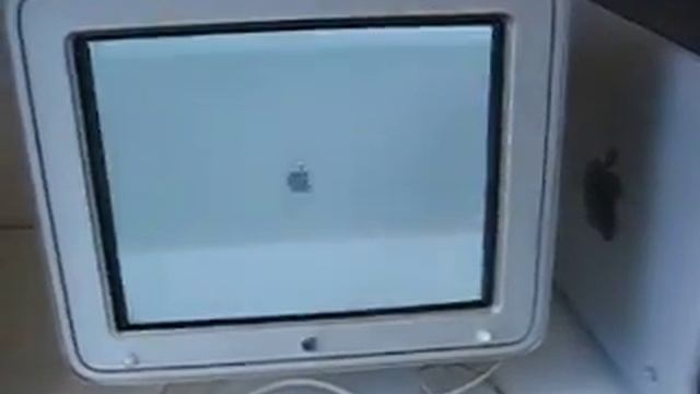 My Power Mac G4 (with Apple Studio Display) смотреть онлайн